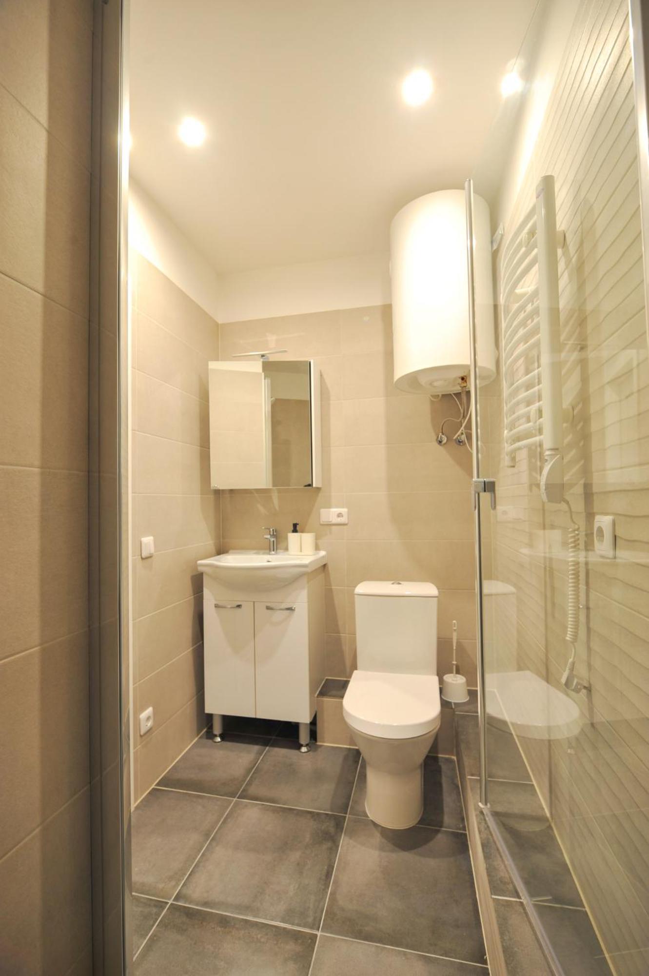 Central Comfort At Hanzas Residence, Stay Near Cafes, Bars, Museums & Esplanade Рига Номер фото