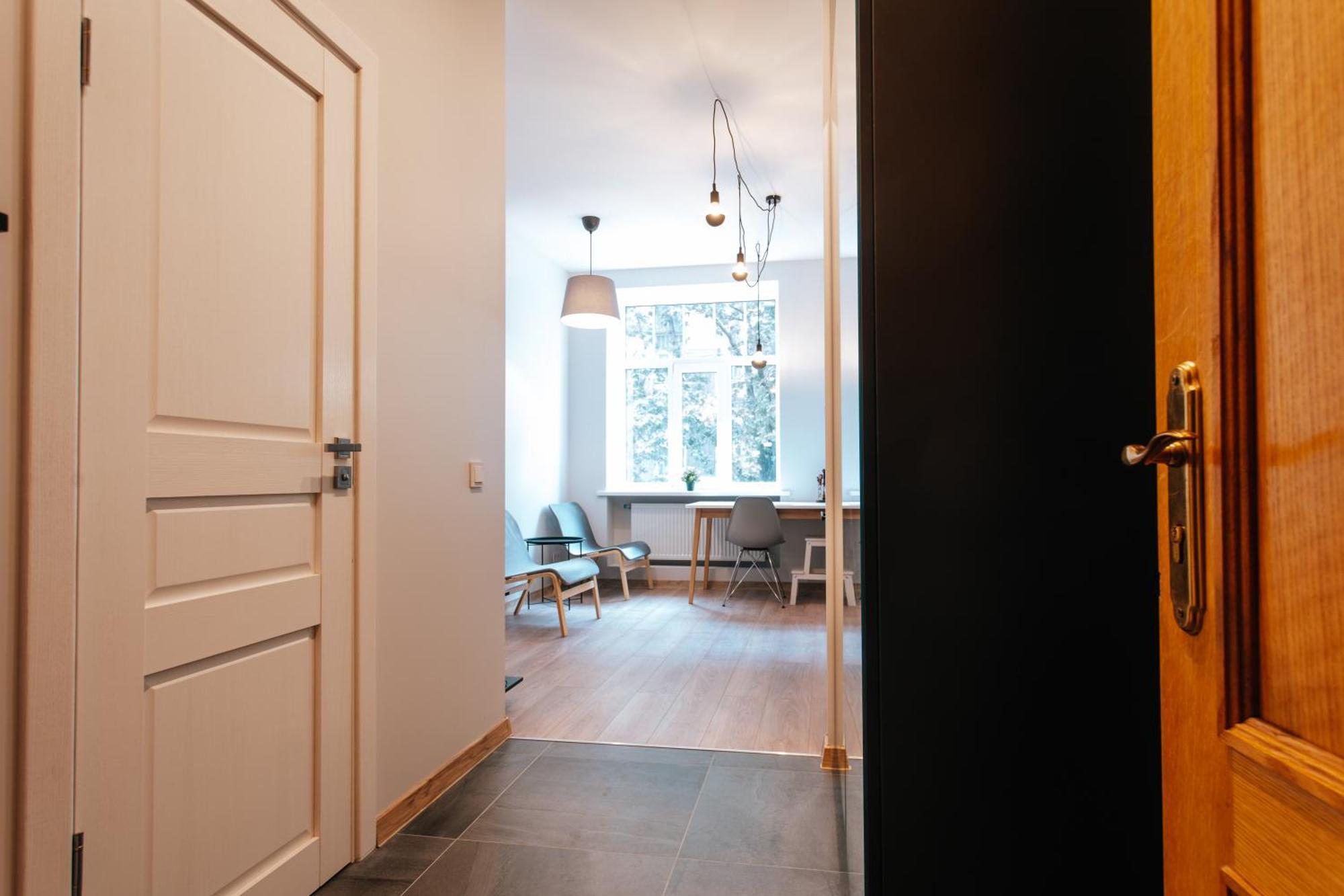 Central Comfort At Hanzas Residence, Stay Near Cafes, Bars, Museums & Esplanade Рига Экстерьер фото