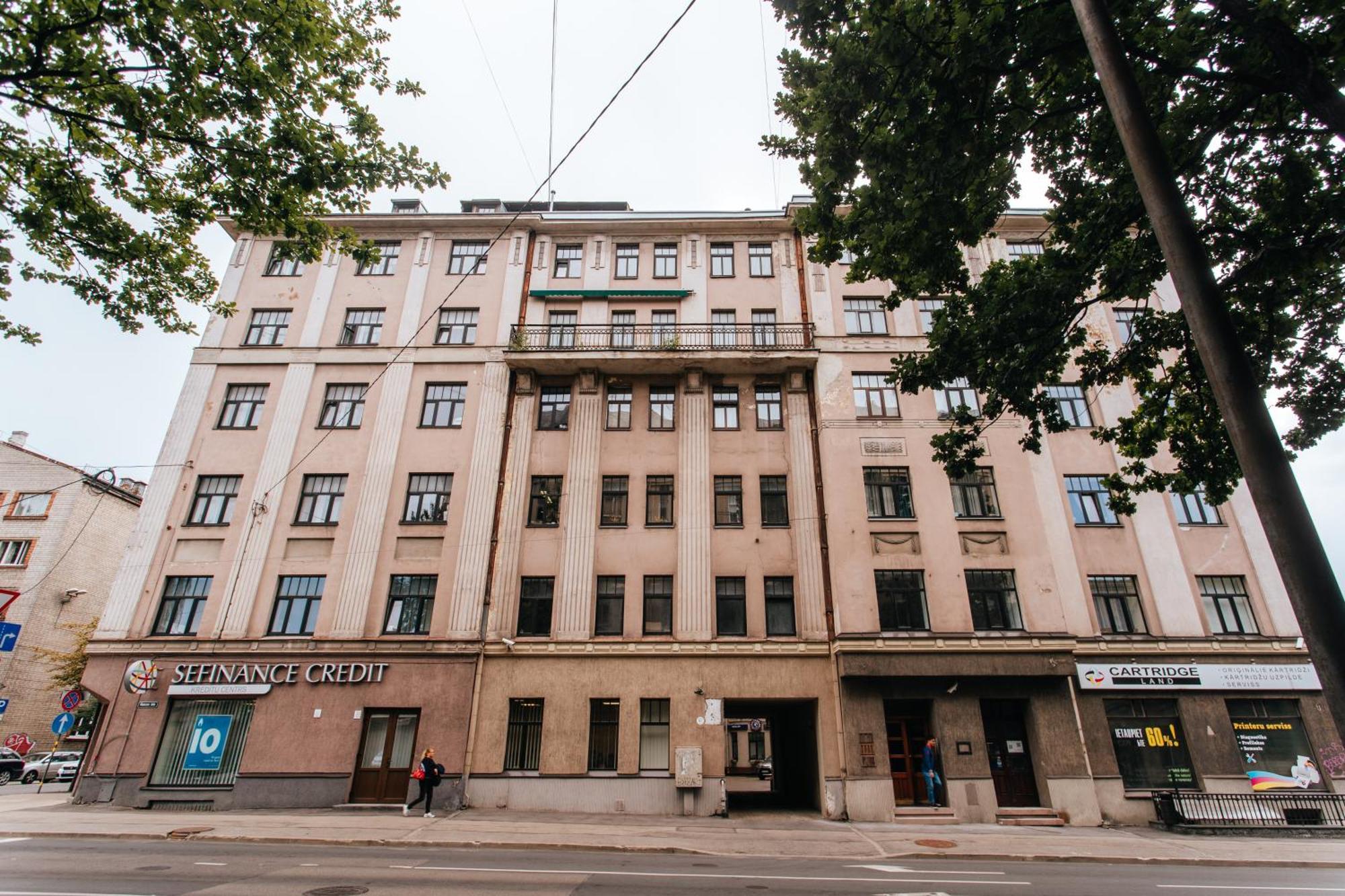 Central Comfort At Hanzas Residence, Stay Near Cafes, Bars, Museums & Esplanade Рига Экстерьер фото